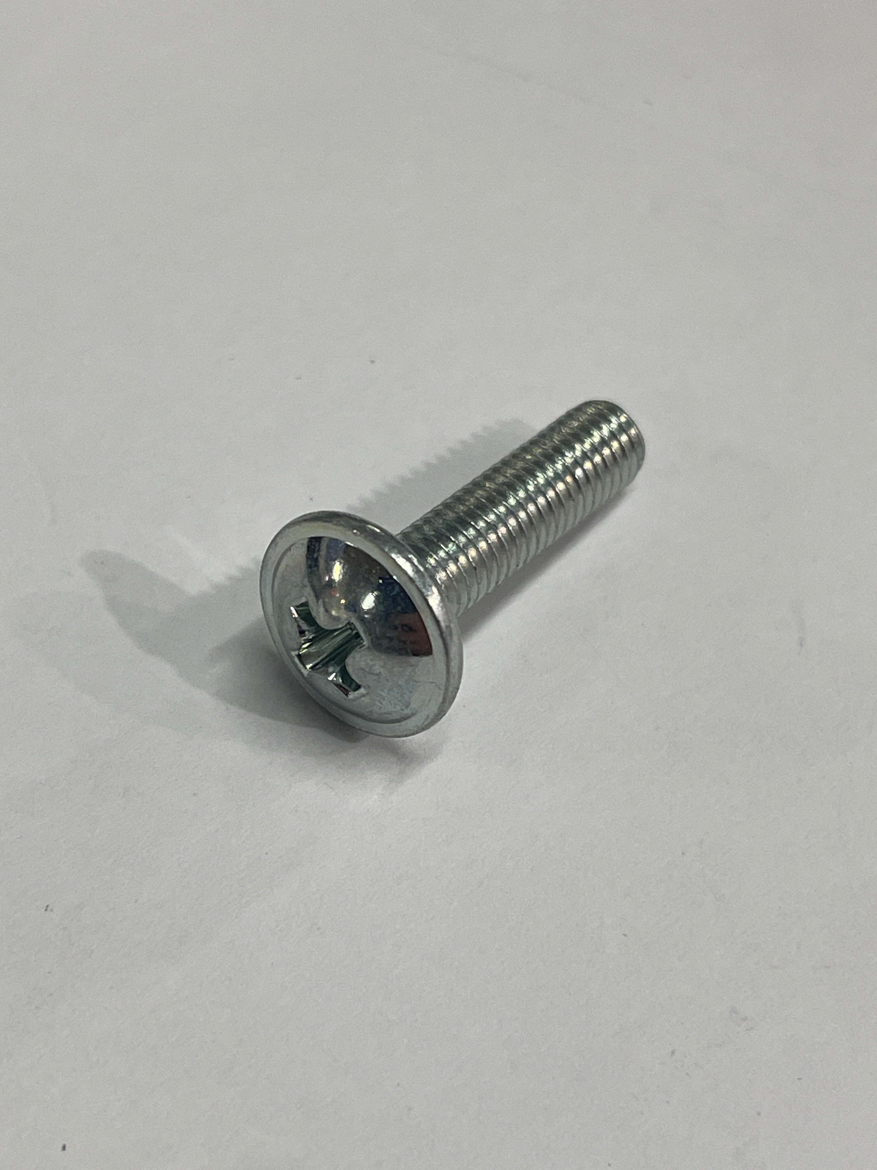 710-05432 – SCR MACH M5x0.8 20 CL4.8 PAN by MTD