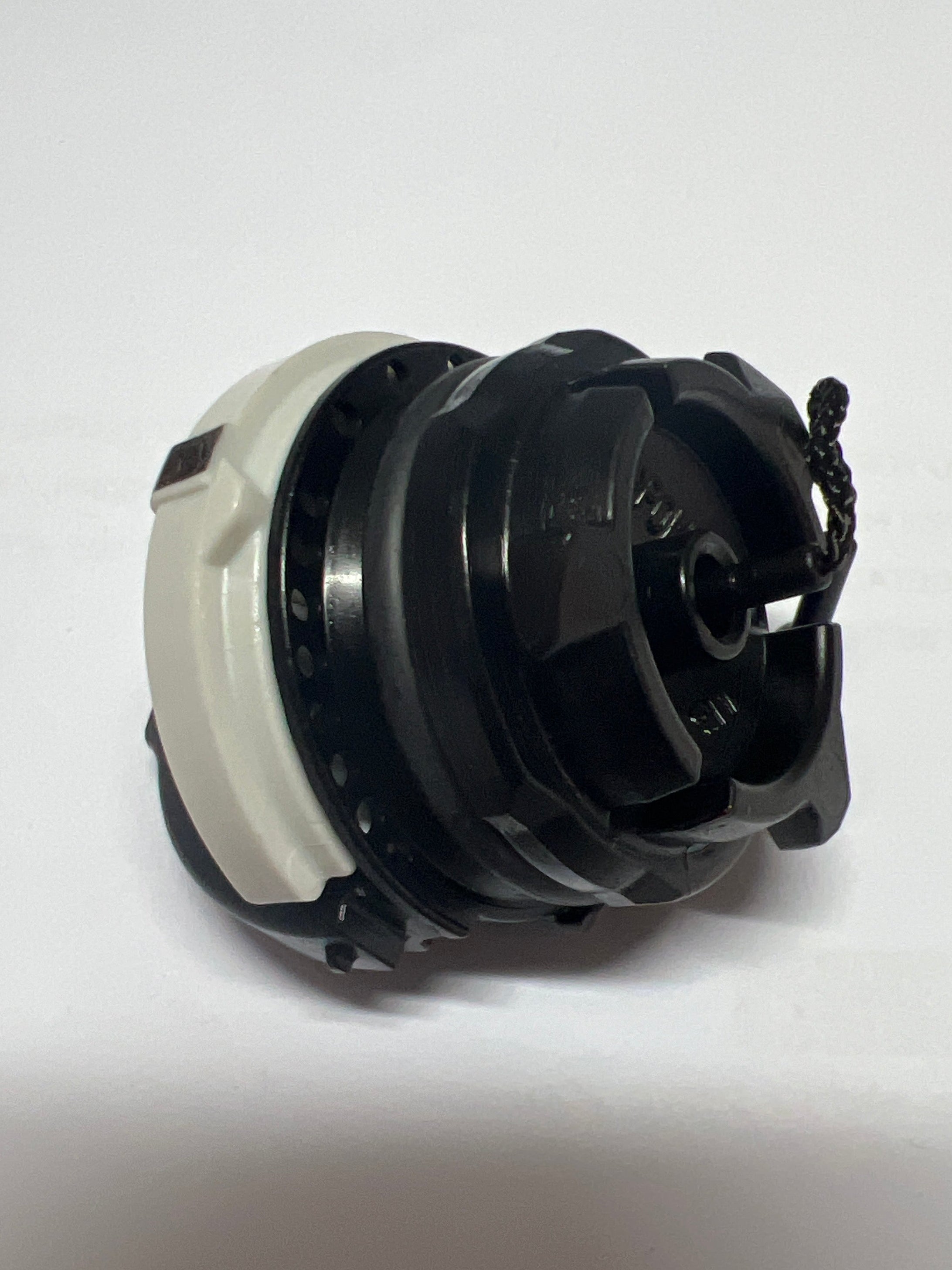 0000 350 0536 – Filler cap