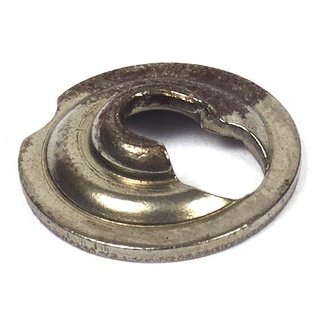 Retainer-Valve by Briggs and Stratton