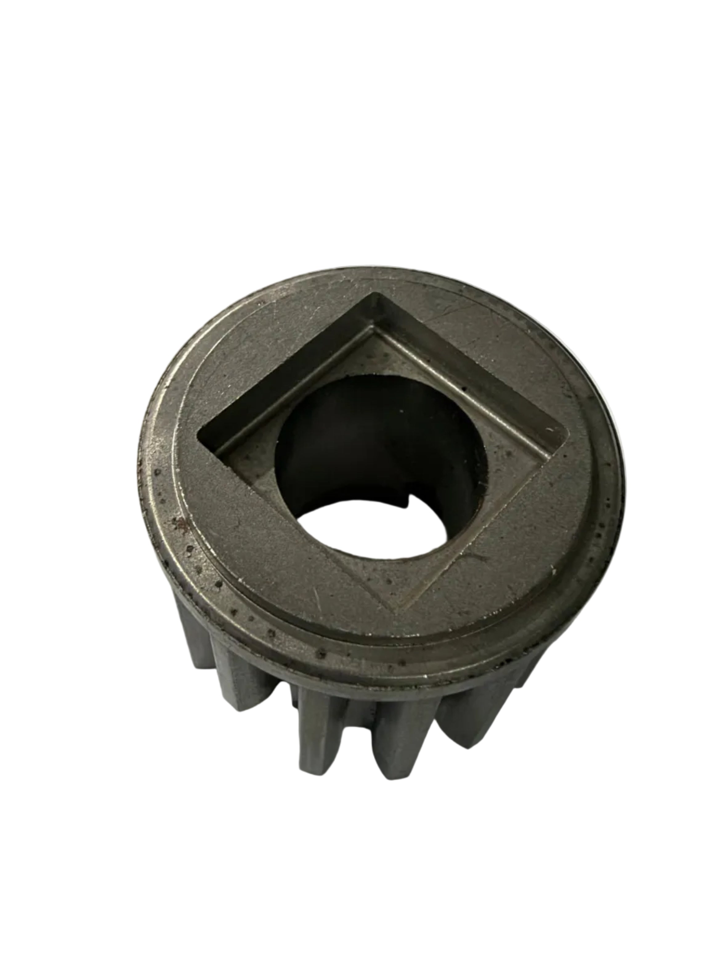 CH84477A -Victa Pinon Wheel Drive