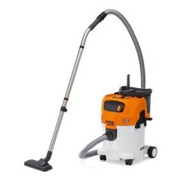 Se 122 Wet Vac by STIHL